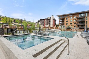 Pool - New Luxurious Mountain Modern Snowmass Village Condo -Electric Pass Lodge 401 (Snowmass Village)