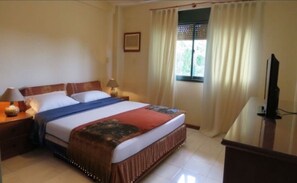 Executive Twin Room | Free WiFi, bed sheets