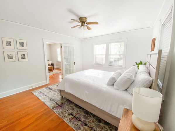 1 chambre, fer et planche à repasser, Wi-Fi, draps fournis