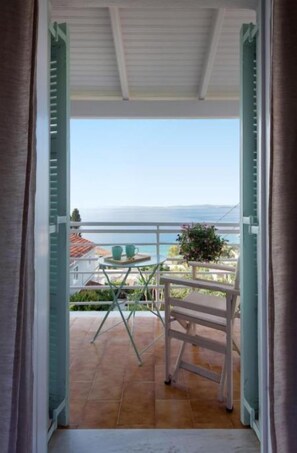 Interior - Reana apartments 6 (Mparmpati)