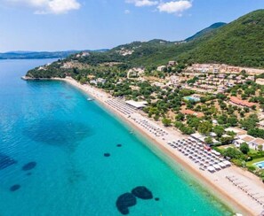 Beach - Reana apartments 6 (Mparmpati)