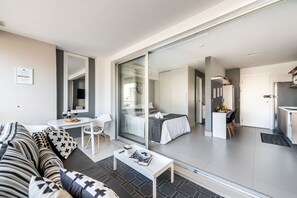 1 bedroom, desk, iron/ironing board, free WiFi - Studio High standard, modern and cozy in the heart of Brooklin.  (Brooklin São Paulo)