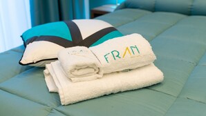 Deluxe suite | 1 slaapkamer, een minibar, een bureau, geluiddichte muren