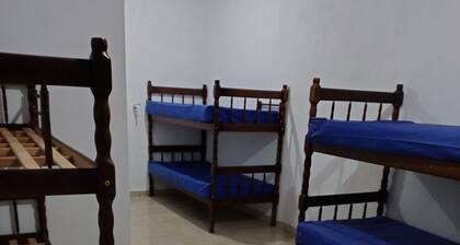 Alojamento Para Pião