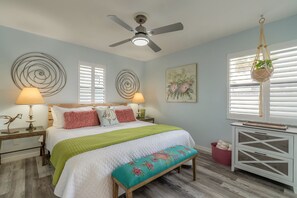 2 bedrooms, iron/ironing board, travel cot, WiFi