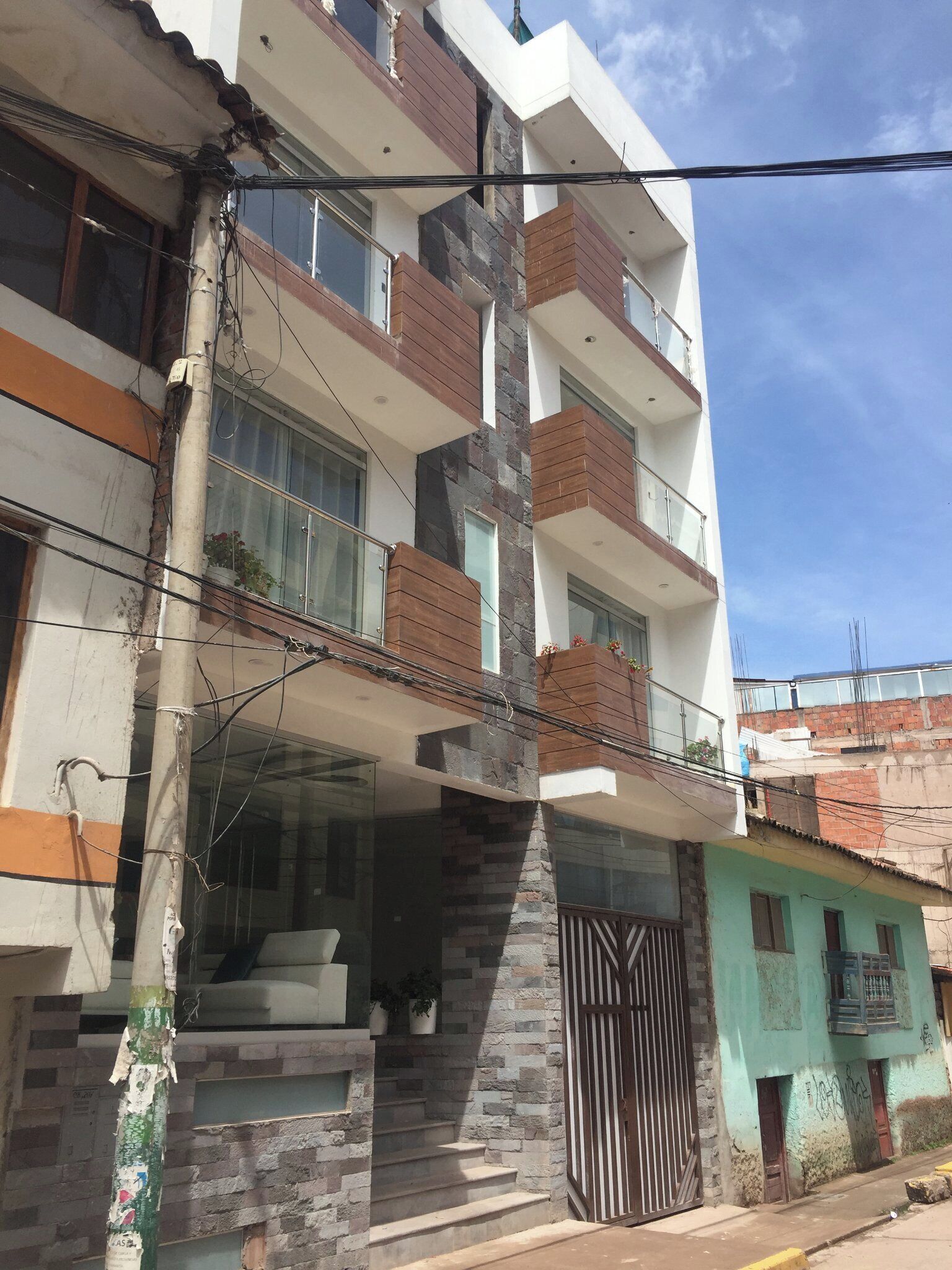 basic triple room | 1 bedroom, down duvets, pillow-top beds, iron/ironing board