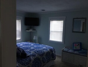 2 bedrooms