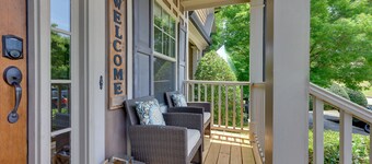 Lake Oconee Abode w/ Patio, Grill & Fire Pit Table