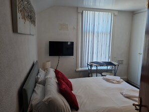 1 Schlafzimmer, Bügeleisen/Bügelbrett, WLAN, Bettwäsche