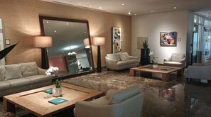 Interior - Summer LOW Prices & NO Resort Fees - Oceanfront Views Studio 903 (Fort Lauderdale)