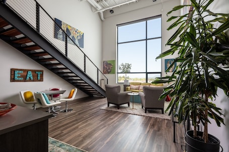 Interior. Gorgeous Midtown Condo