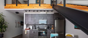 Gorgeous Midtown Condo