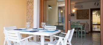 Mirto 1 Apartment