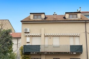 Exterior - P007 - Porto Recanati, large three-room apartment with parking near the sea (Porto Recanati)