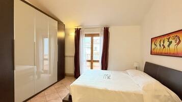 2 habitaciones y ropa de cama