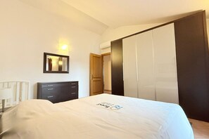 2 Schlafzimmer, Bettwäsche