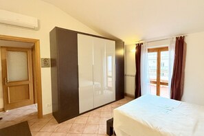 2 chambres, draps fournis