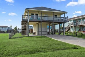 Exterior - Hot Tub | Sleeps 7 | Yard for 2 Pets (Jamaica Beach)