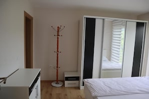 3 bedrooms, WiFi