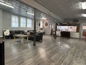 Interior - Roomy vintage retreat/ repurposed church/ pet friendly (Eskridge)