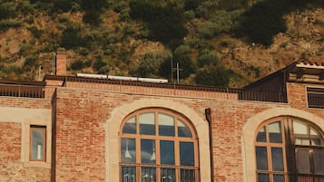 Facciata della struttura