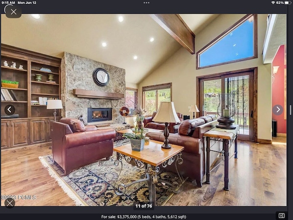 Smart TV, fireplace, offices - Mountain Retreat Park City home. Minutes to ski resorts, Woodward and shopping. (Park City)