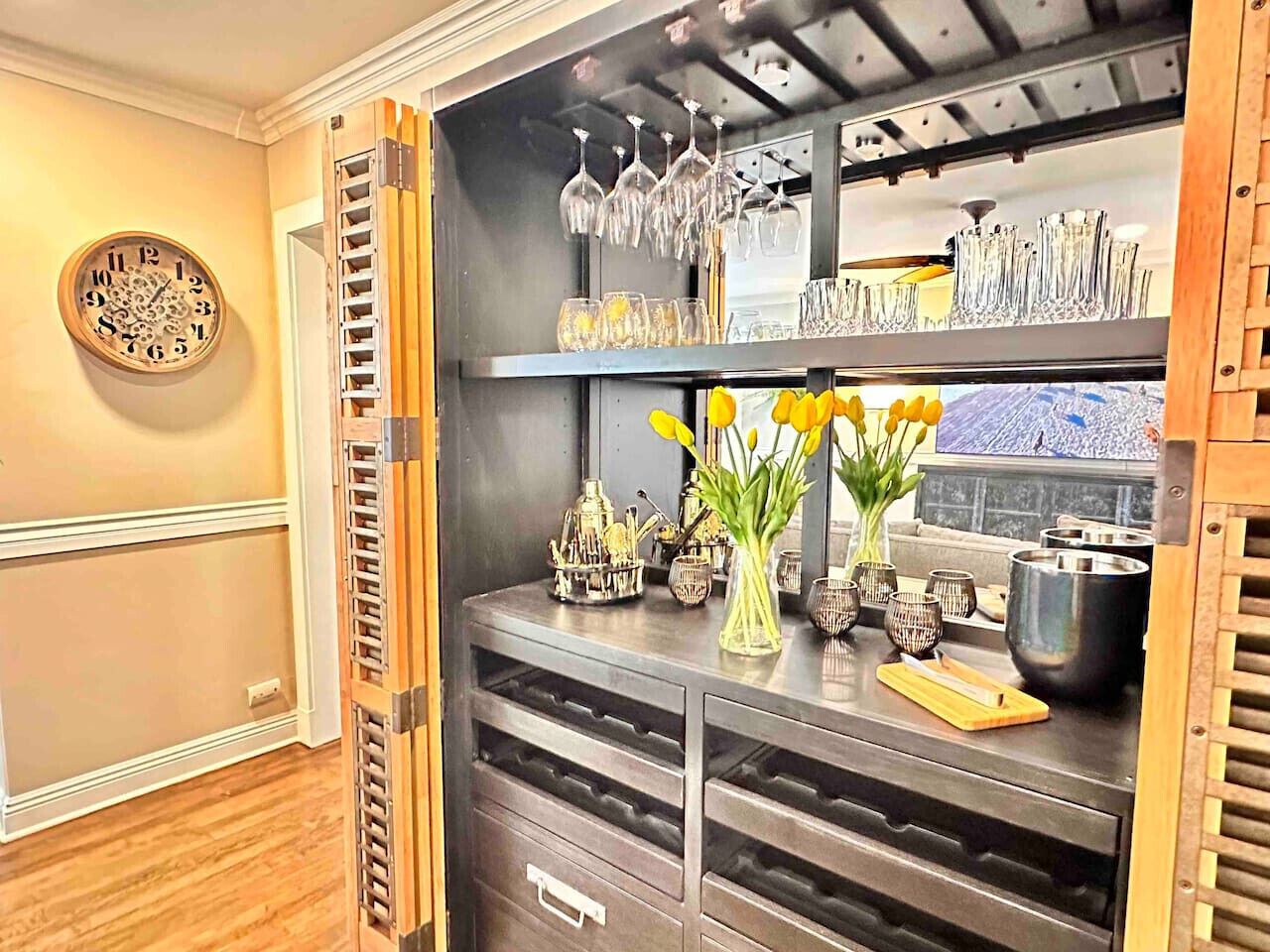 المنشأة من الداخل