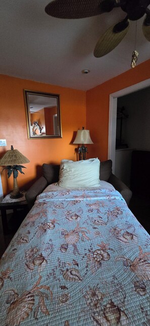 1 Schlafzimmer, Schreibtisch, Bügeleisen/Bügelbrett, kostenloses WLAN