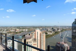 Property grounds - Two Bedroom Two Bathroom | First Class Residence on Queen St, Brisbane CBD (Brisbane)