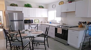 City House | Private kitchen | Microwave, electric kettle