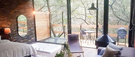 Select Comfort 床、特色家居、免费 WiFi、床单