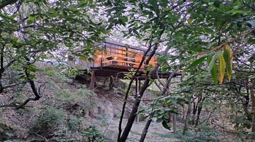 Loft Tree House 1 by Kivoya