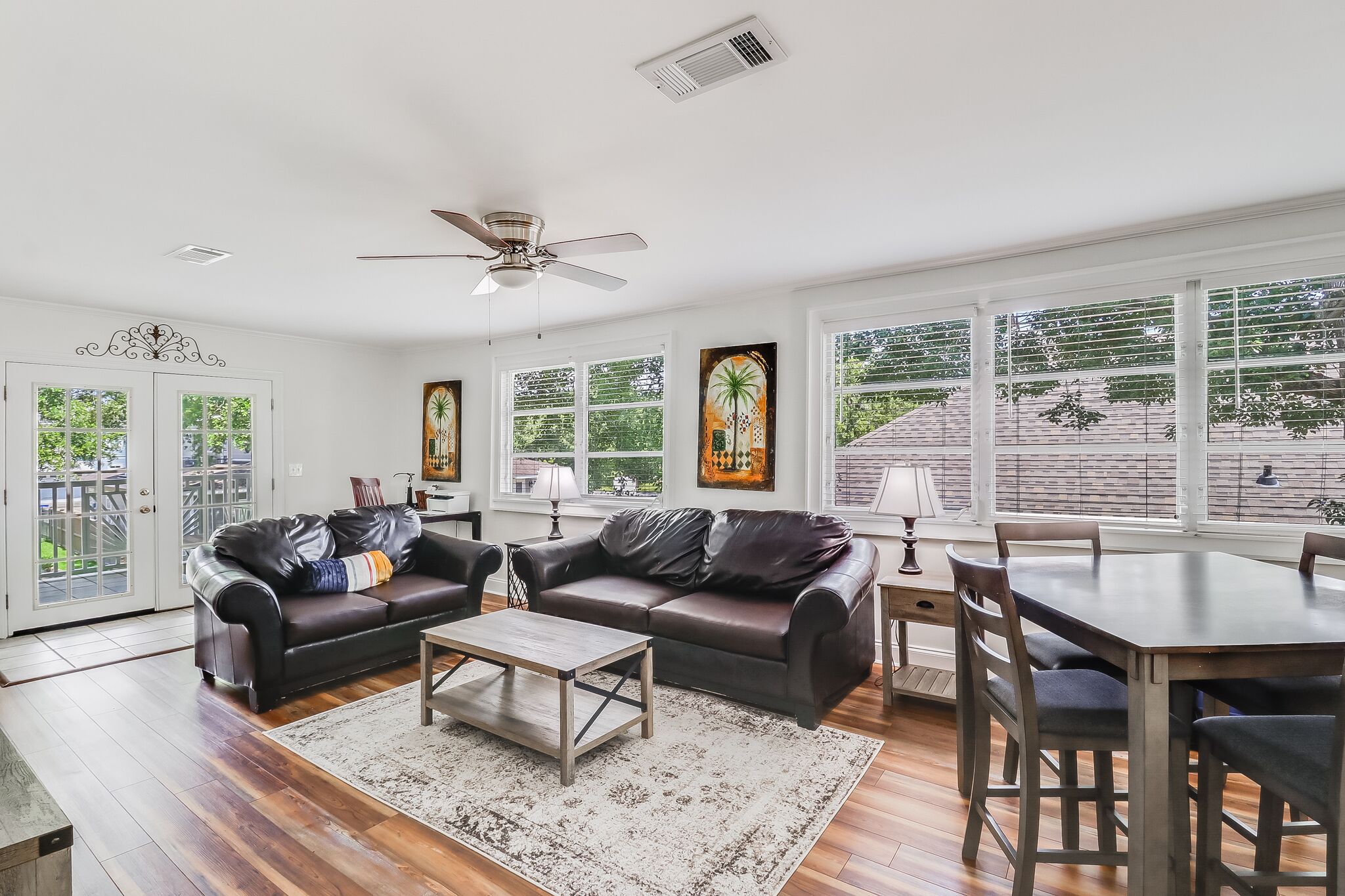 Smart TV, stereo, printers