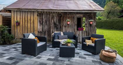 Chalet 65bis - stylish home for 6 near lake and mountains - OVO Network