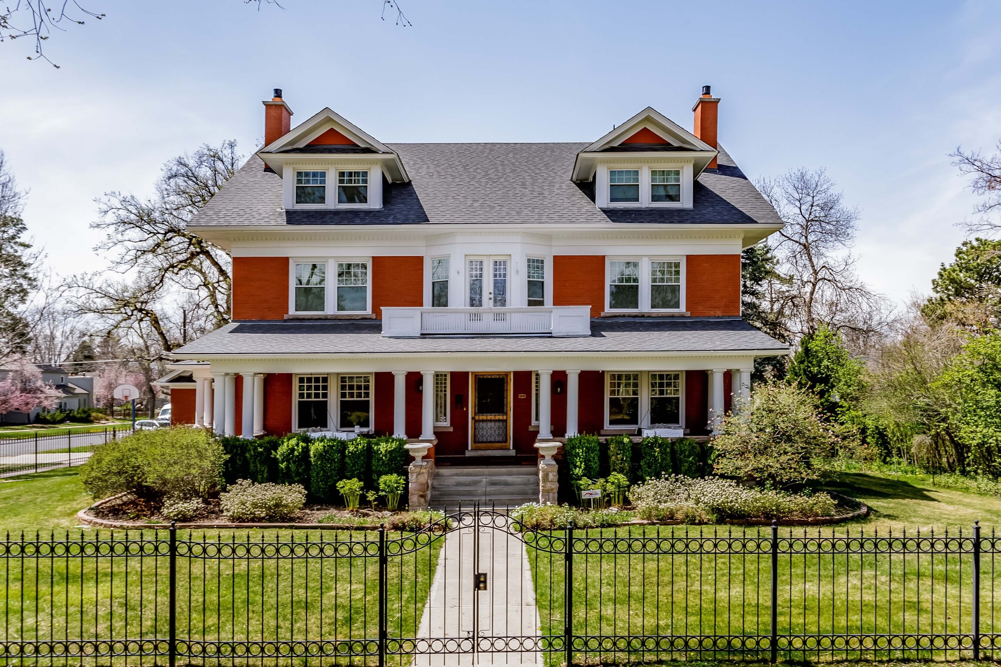 Updated 5 BR Historic Mansion with Great Yard