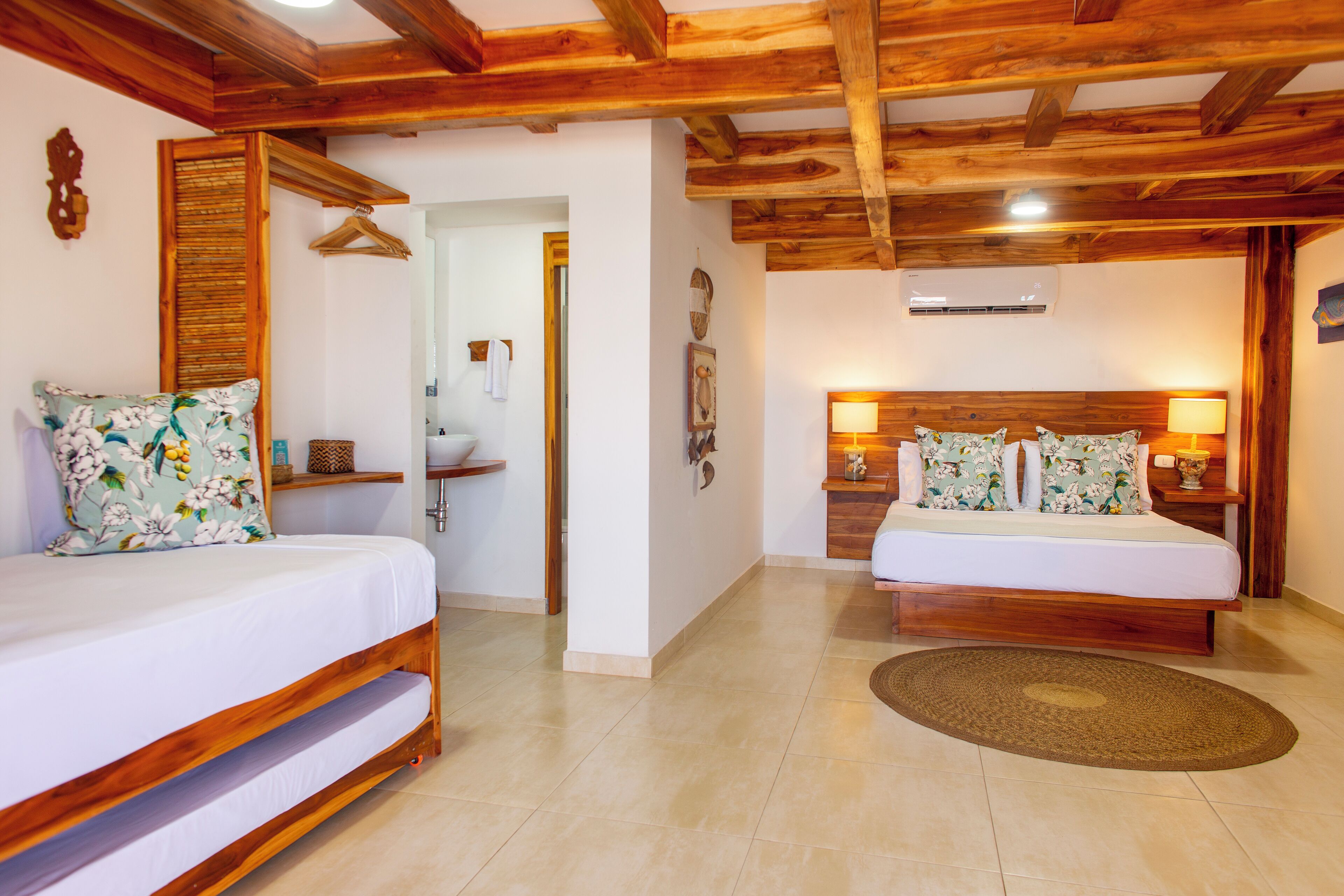 Bungalow Supérieur | 1 chambre, coffres-forts dans les chambres, décoration personnalisée