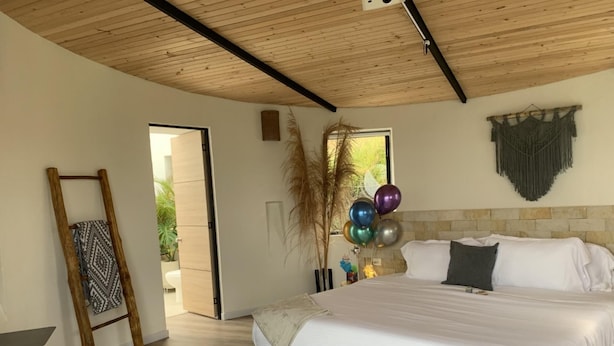 Unclassified image, 1 of 1, button - A Cozy Retreat In a Unique Lodge Amidst Mountains (La Calera)