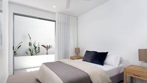 Unclassified image, 3 of 16, button - Luxury Three Bedroom Villa (Gold Coast)