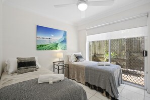 2 chambres, fer et planche à repasser, Wi-Fi gratuit, draps fournis