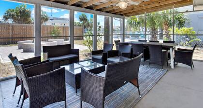 Great Family Beach House | Heated Pool Access