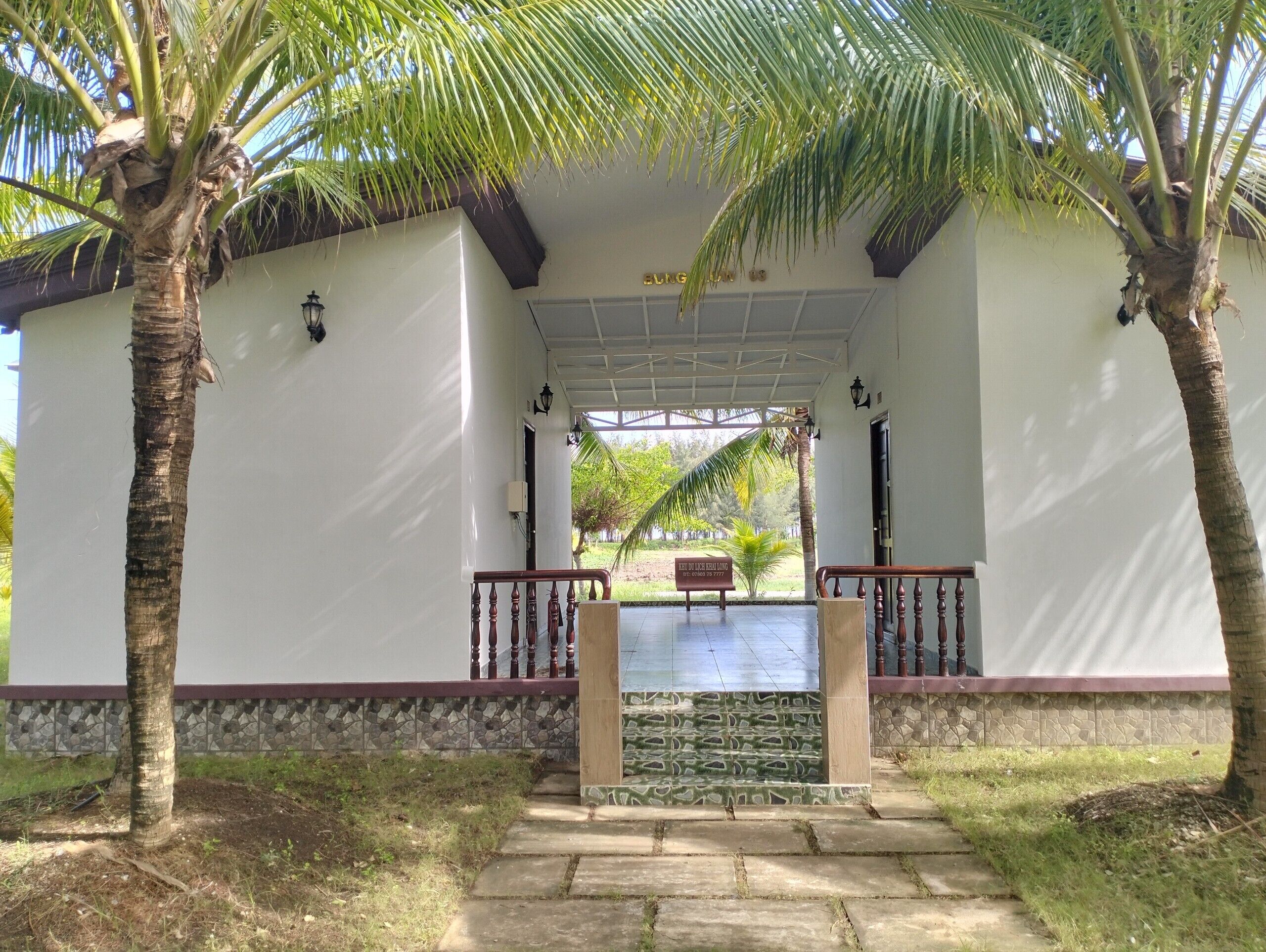 Bungalow – signature | Fasade
