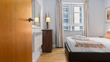 1 bedroom, desk, iron/ironing board, internet