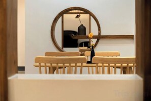 Dining - Mini Inn (Zhangjiajie)