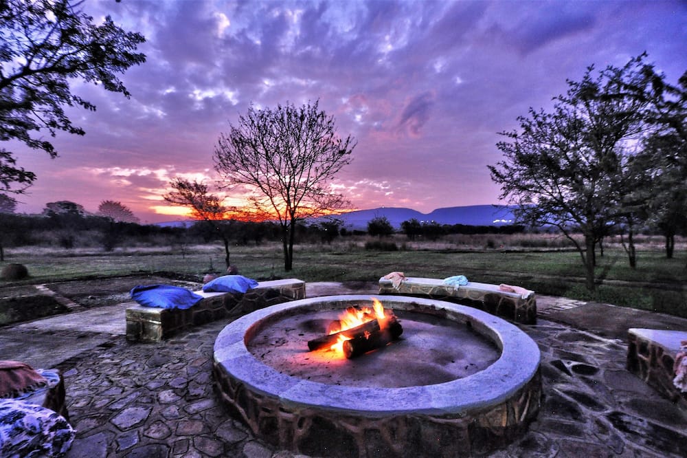 Hibon Lodge