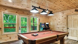 Spielezimmer