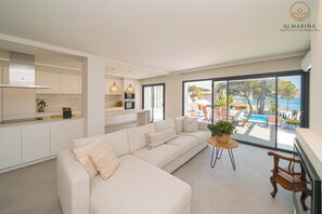Smart TV, fireplace, books - Balilos 8 - By Almarina Villas (MORAIRA)