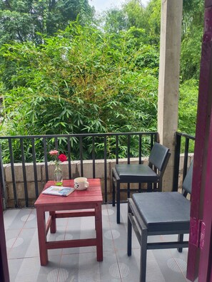 Balcony view - Vang Vieng Champa Hotel (Vang Vieng)