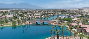 Luxury Modern Breeze 43875 Spiaggia Pl Indio