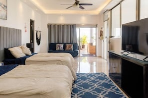 4 camere, una scrivania, ferro/asse da stiro, Wi-Fi