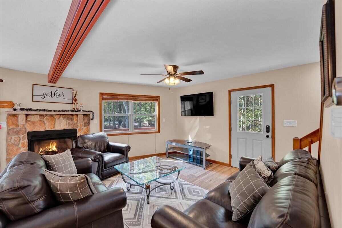 Smart-TV, peis og stereoanlegg